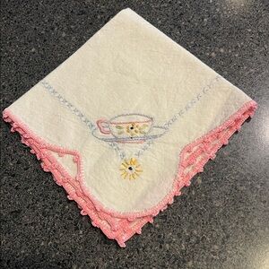 Set of 5 Vintage Embroidered Coffee/Tea Napkins with Pink Trim